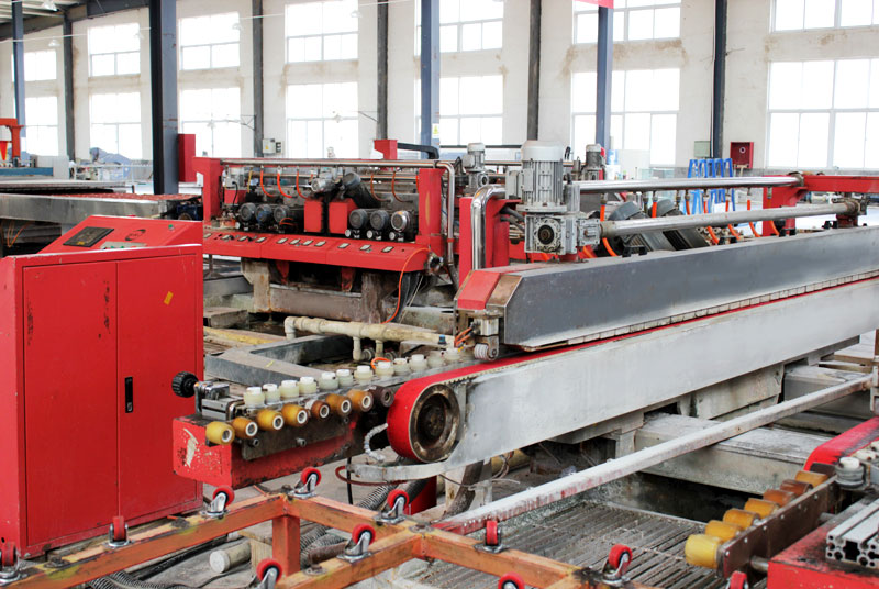 Double-sided peeling and edge grinding machine